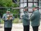 4 Bilder zurück