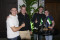 4 Bilder vor