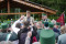 4 Bilder zurück